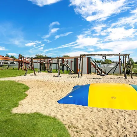 Lovely In With Outdoor Swimming Pool Holiday home Tranekaer