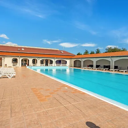 Holiday home Lovely In With Outdoor Swimming Pool Tranekaer