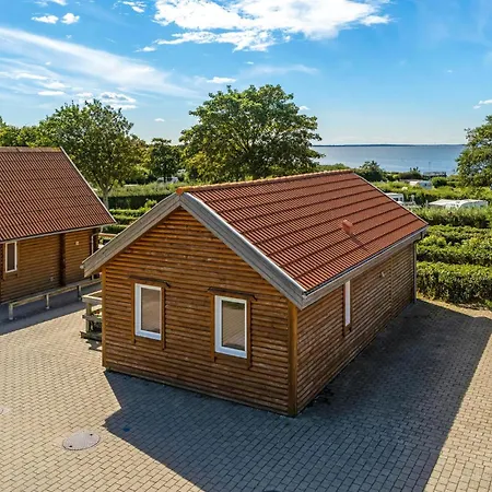 Holiday home Lovely In With Outdoor Swimming Pool Tranekaer